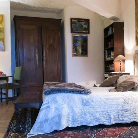 Bed and Breakfast La Cave De L'Eperon Troo Экстерьер фото