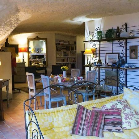 Bed and Breakfast La Cave De L'Eperon Troo Экстерьер фото